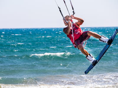 Kitesurfer Airborne